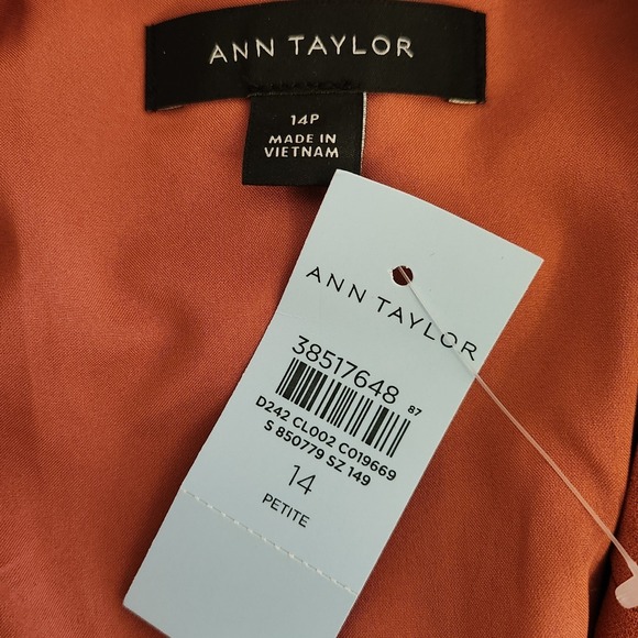 Ann Taylor Womens Blazer Gold‎ Button Vented Notch Blazer Jacket 14 Petite NWT - Picture 5 of 9